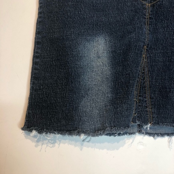 𝅺bongo Y2K Denim Mini Skirt, size 13 (fits like 12) - Picture 3 of 10